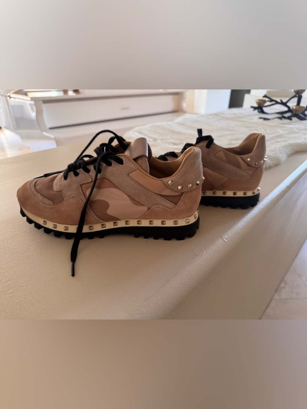Valentino Rockstud Sneakers